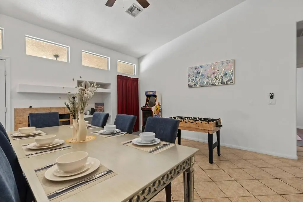 Holiday home Vegas Retreats Pool, Arcade, Fun, 10Min From Airport And The Strip Villa Las Vegas
