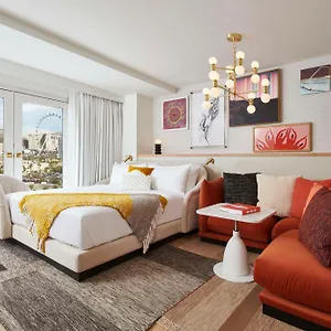 4* Resort Virgin Vegas, Curio Collection By Hilton