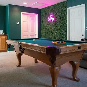  Holiday home Large 3br King Moments Away From Strip