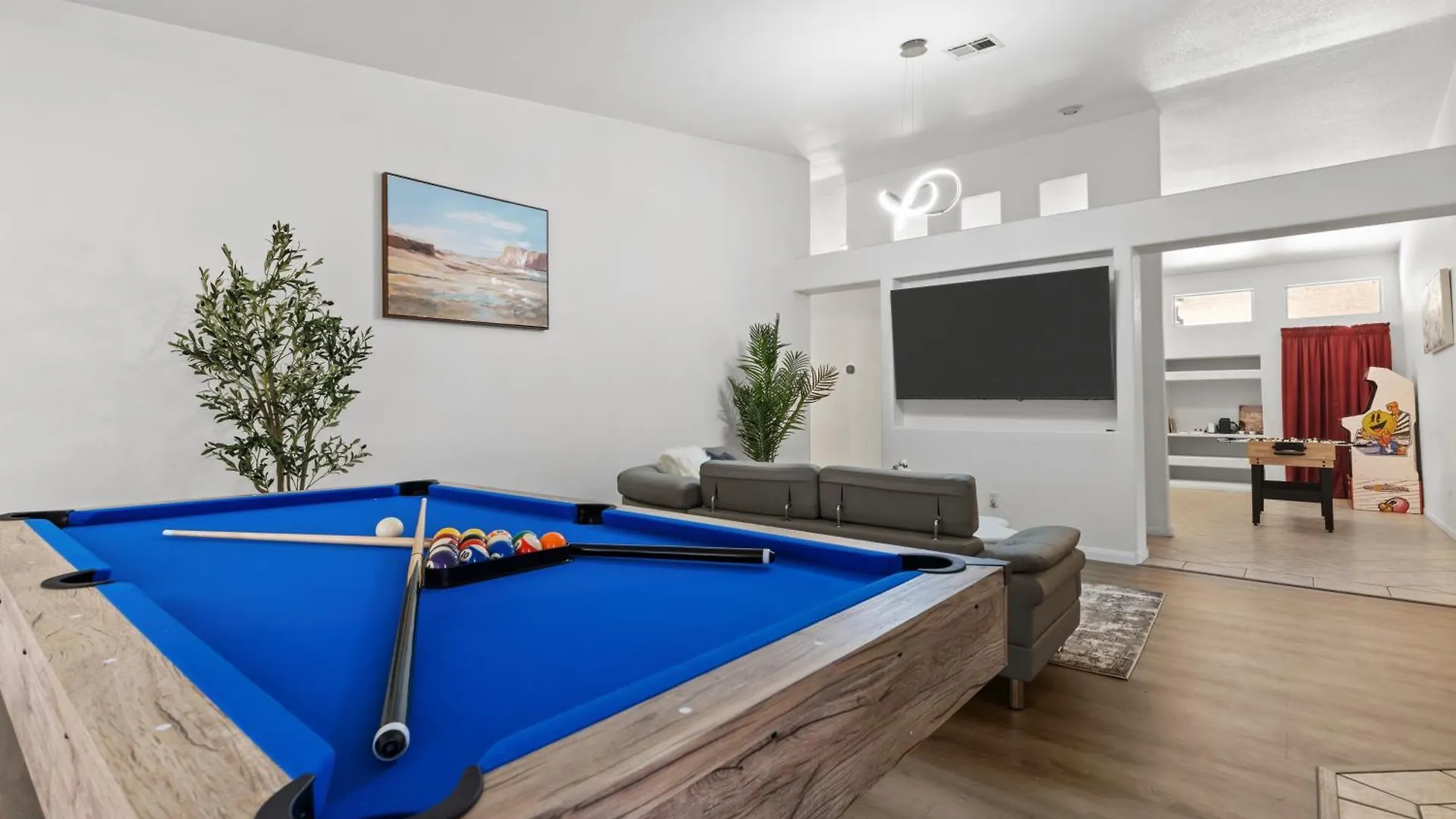 라스베이거스 Vegas Retreats Pool, Arcade, Fun, 10Min From Airport And The Strip 빌라 미국